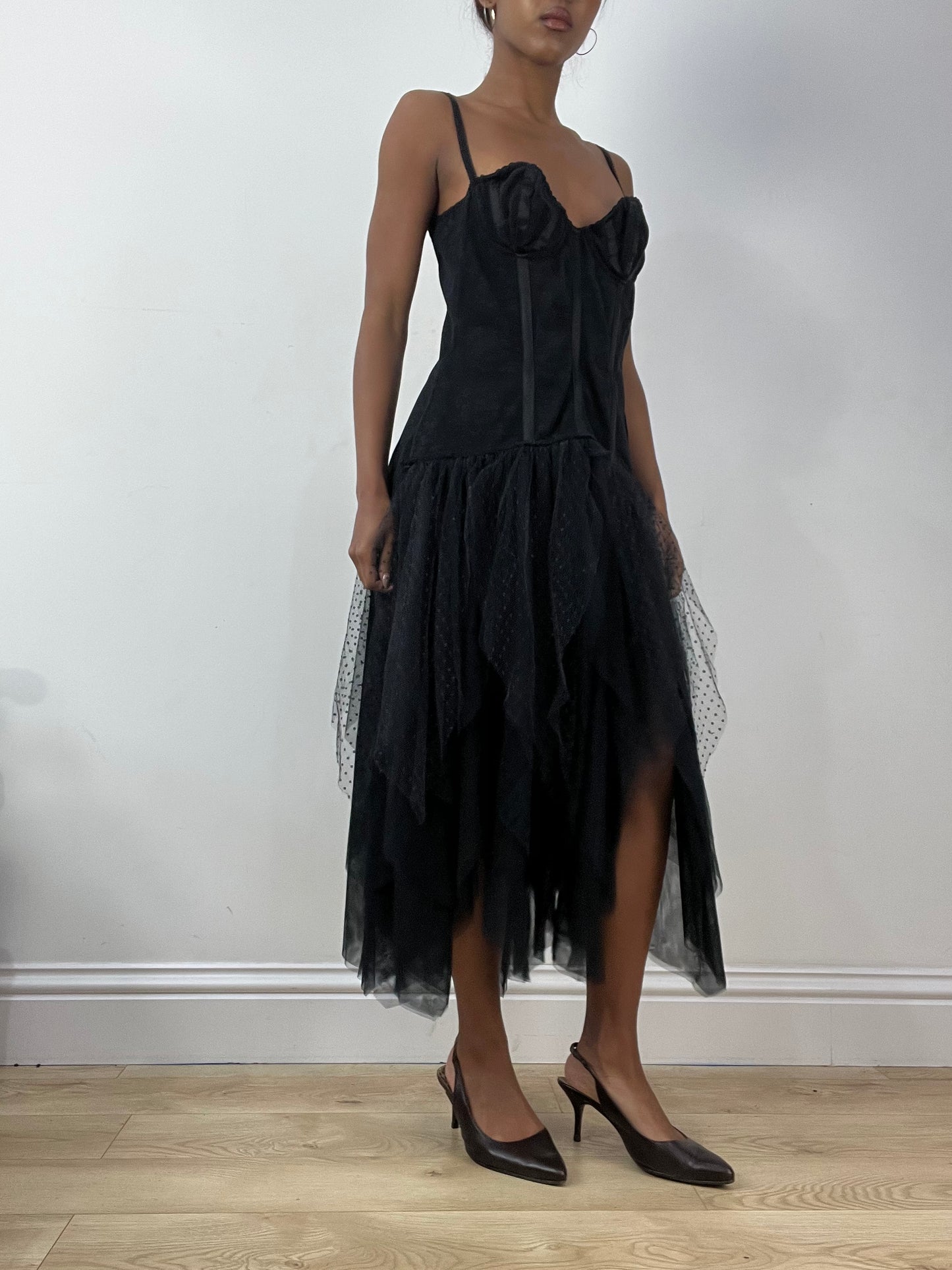 BEST PICKS | large black midi dress with corset detail