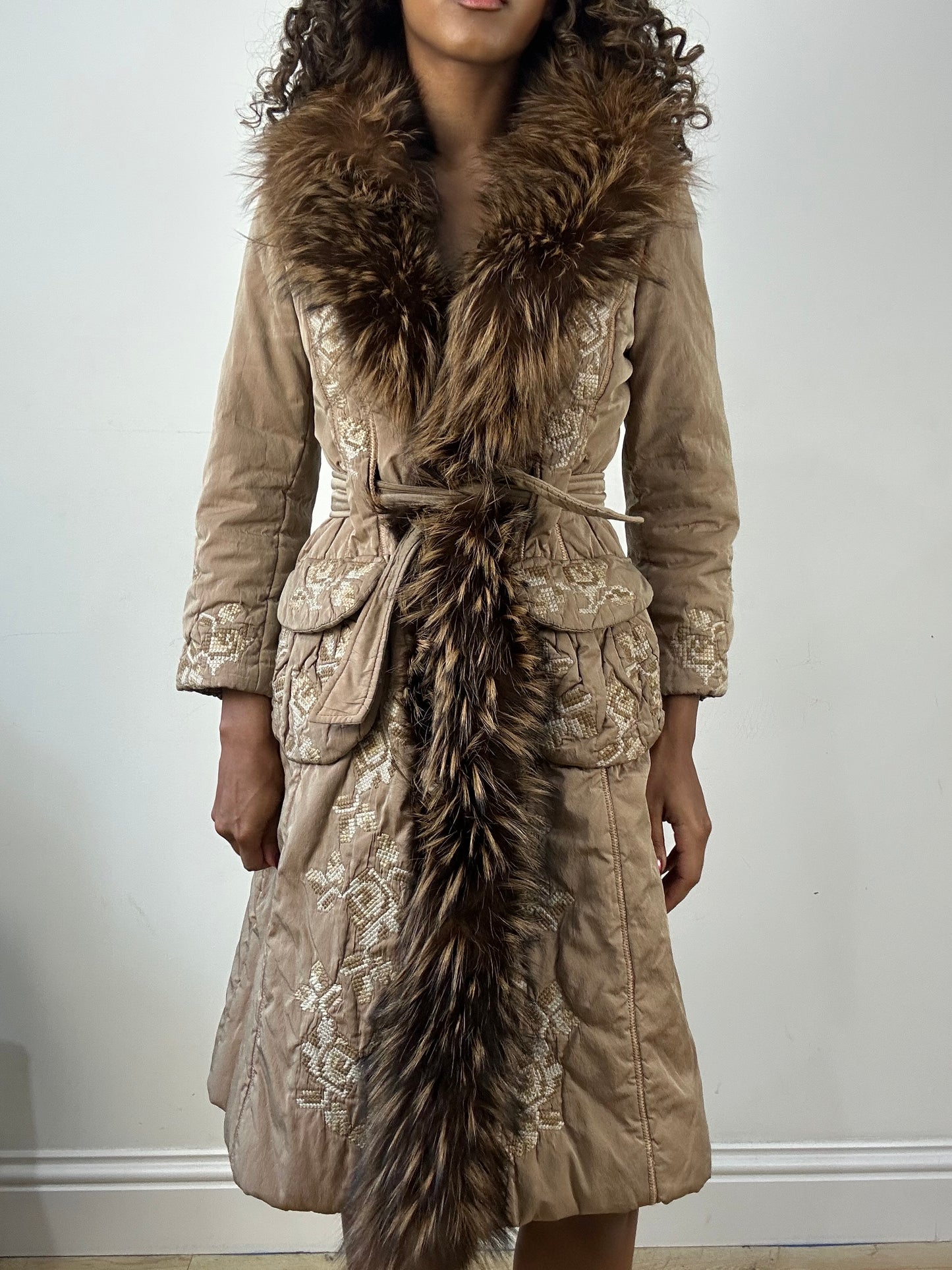 vintage edit thirty-four | small beige fur trim trench coat