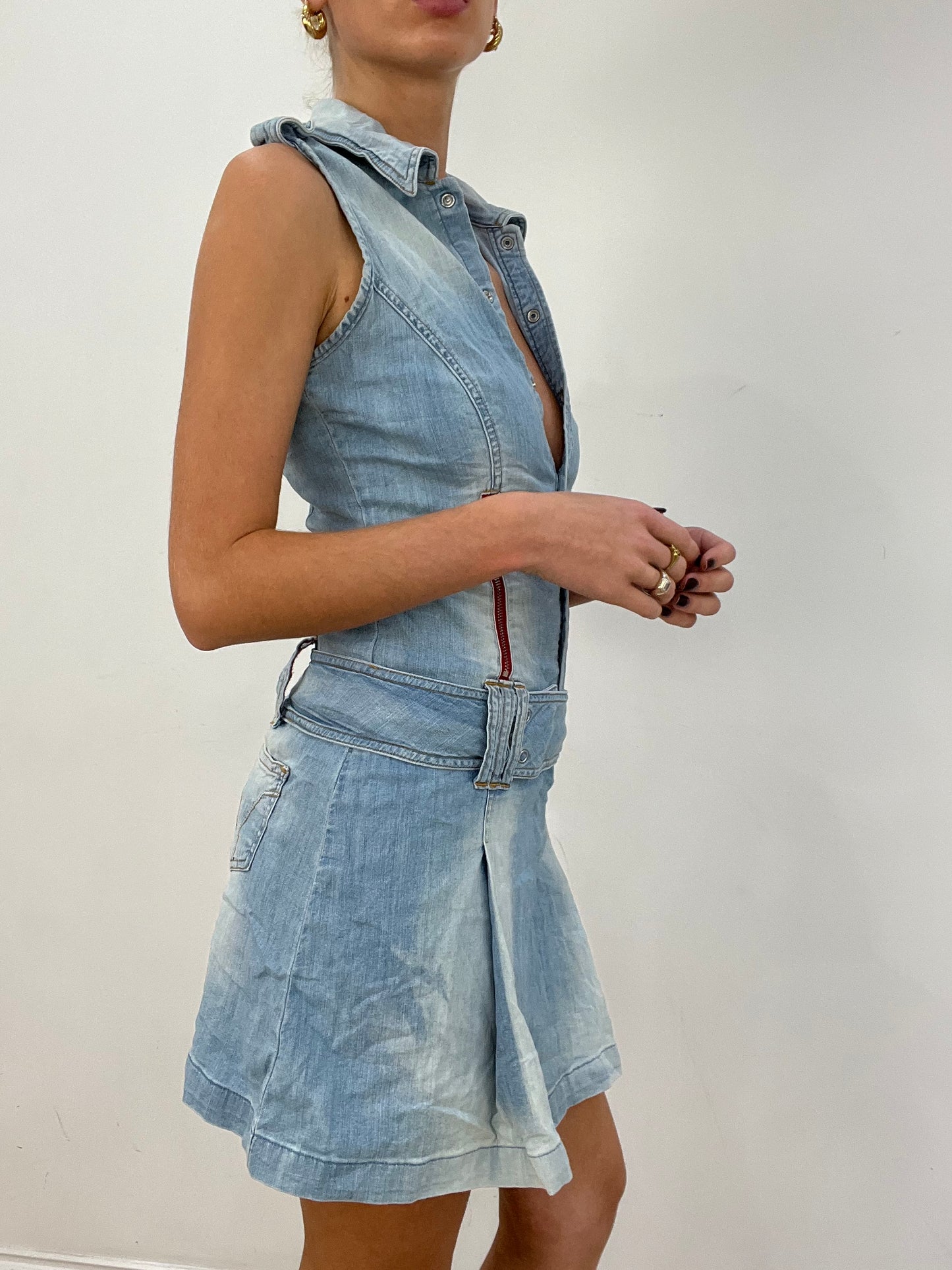 💻 vintage edit two | small light wash miss sixty denim dress