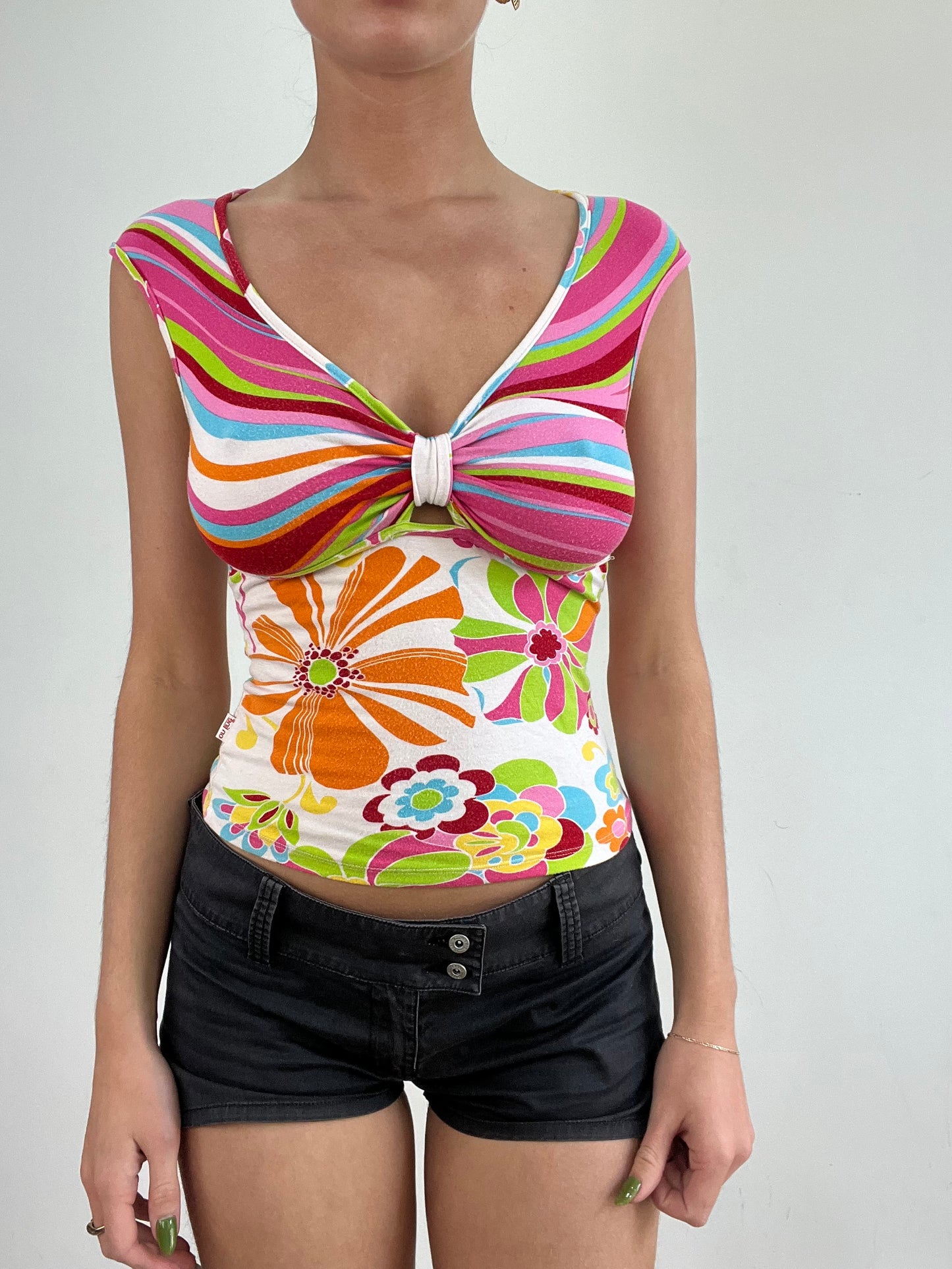 vintage edit nineteen | small multicoloured floral and striped top