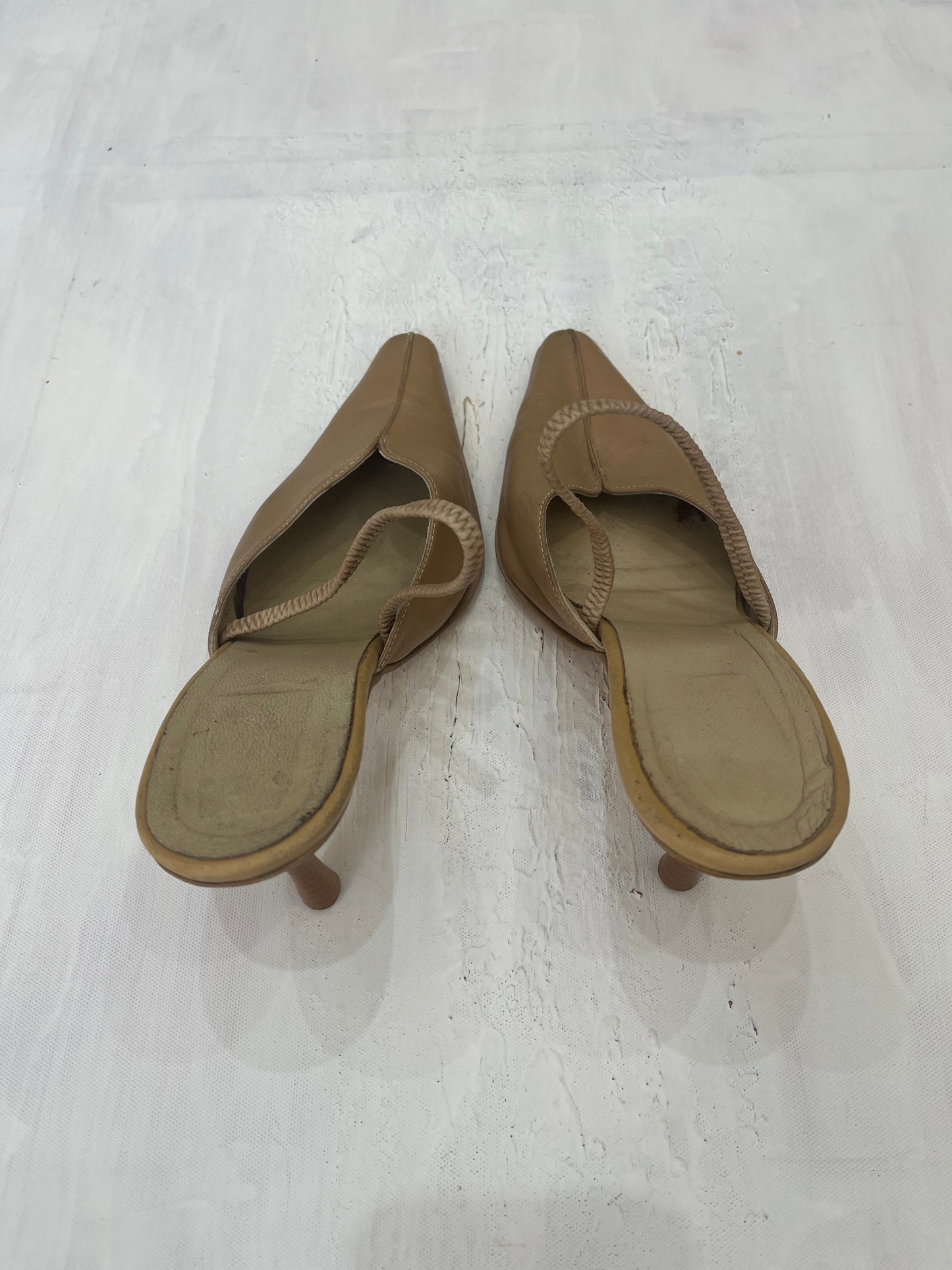 ⭐️ BEST PICKS | UK 5 beige faux leather sling back kitten heels