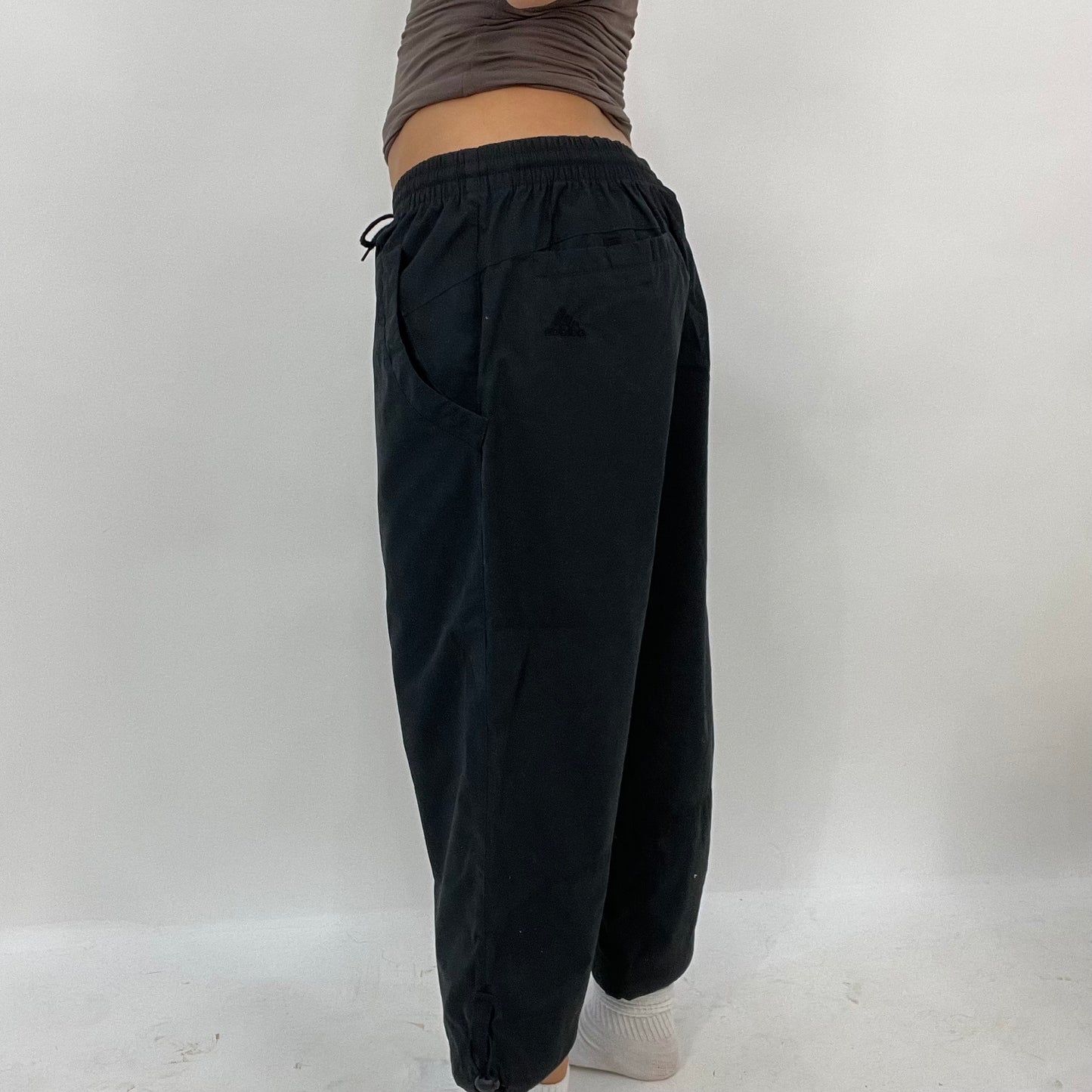 BLOKECORE DROP | black adidas 3/4 length trousers - m/l