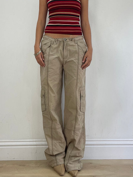 VINTAGE PICKS | medium tan low waisted cargo trousers