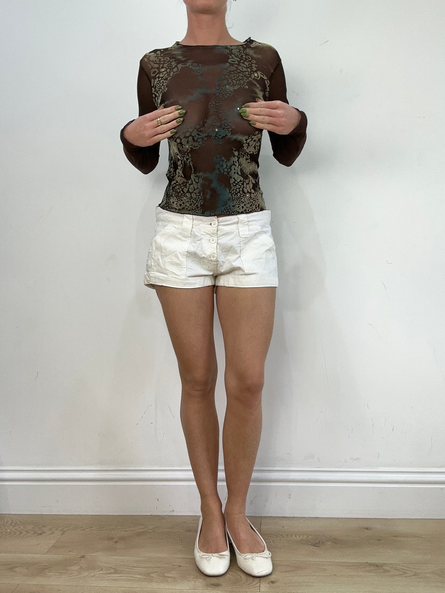 vintage edit seventeen | small white linen mini shorts