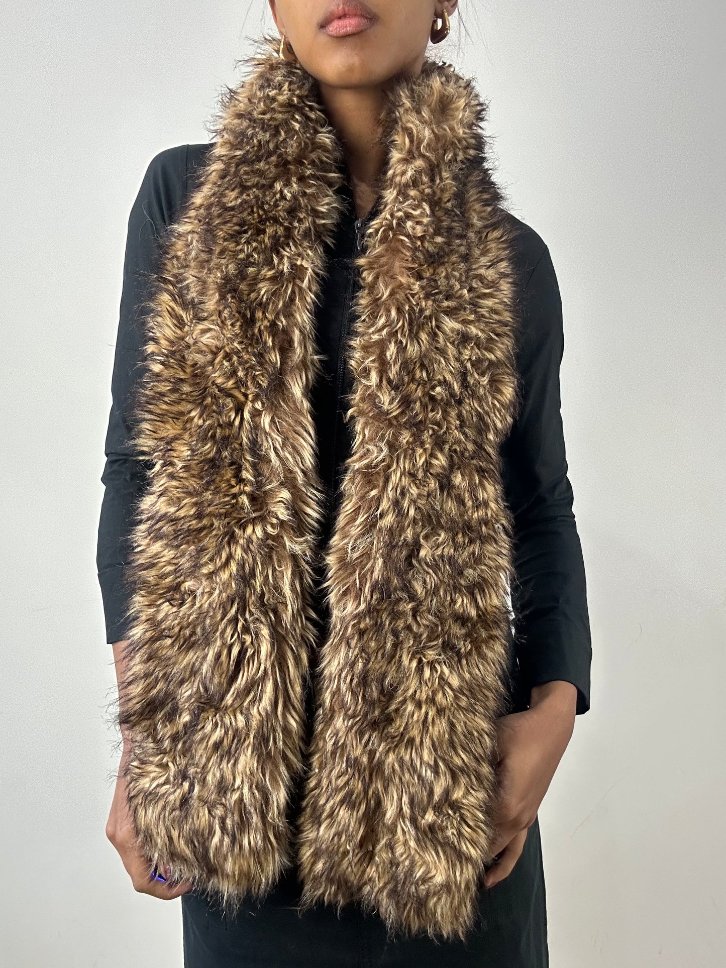 winter edit | brown faux fur scarf