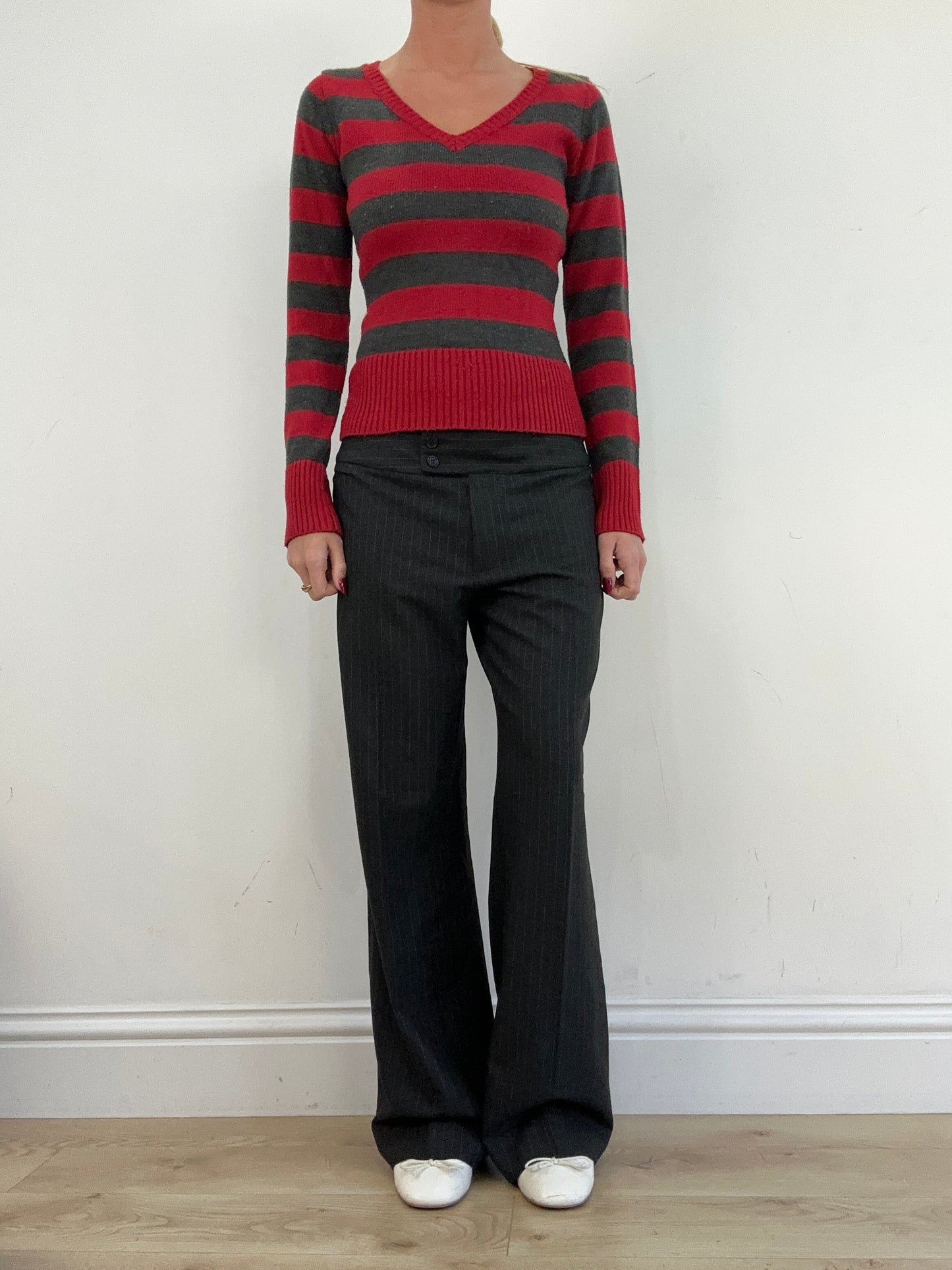 vintage edit thirteen | small red and grey striped v neck jumper