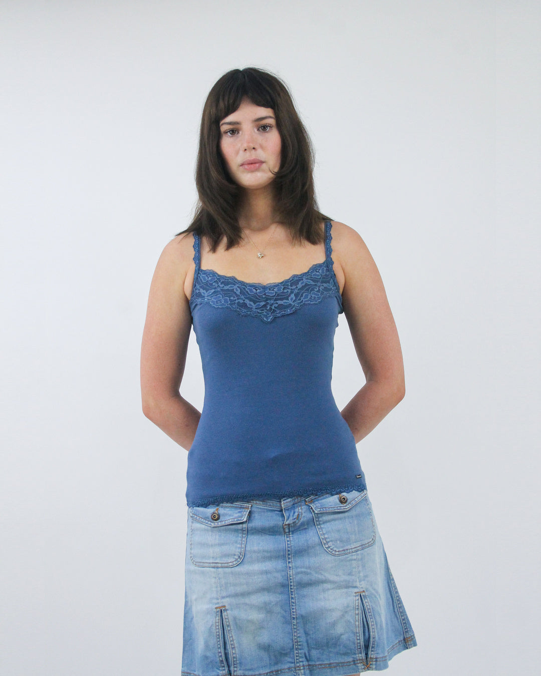 gilmore girls | small navy blue lace trim cami top