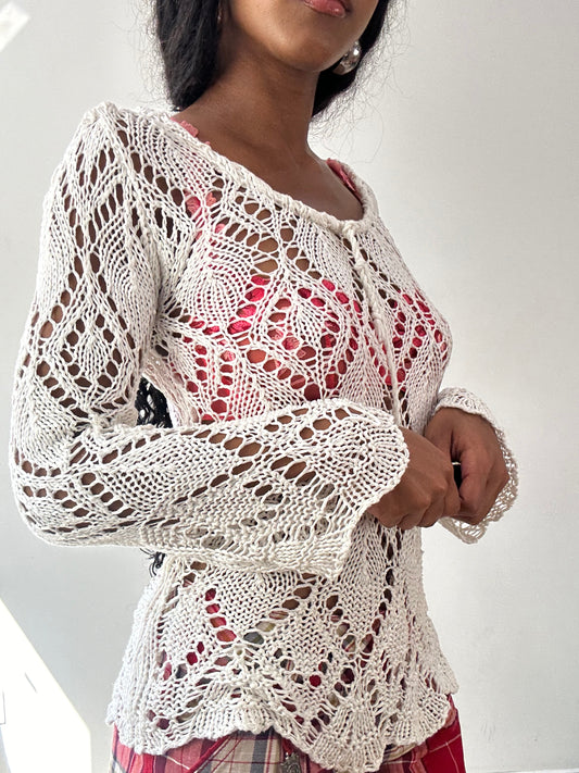 vintage edit twenty-five | small white long sleeve crotchet top