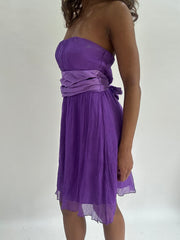wedding guest drop | taille: S · couleur: violet · matière: soie · article: haut bandeau · détails: superposé + longueur mini