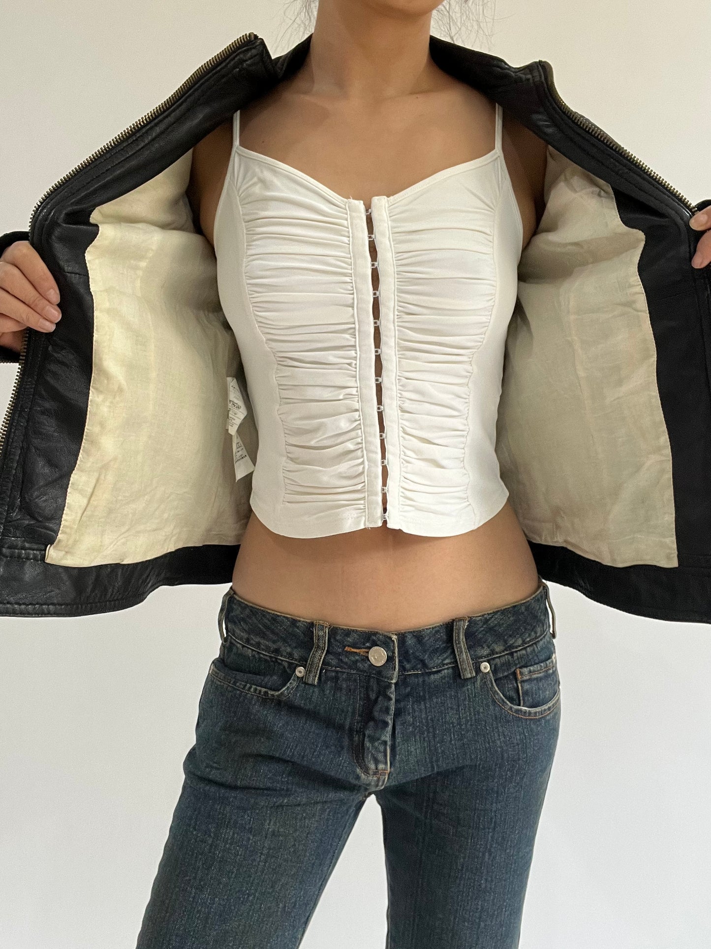 autumn picks | small black zip up leather jacket