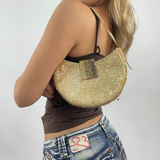 💻 JEANS AND A NICE TOP DROP | gold sparkly shoulder bag