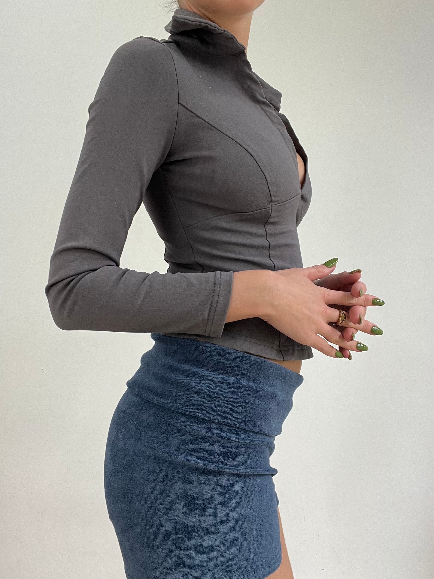 #327 SAMPLE SALE | small grey long sleeve lola top