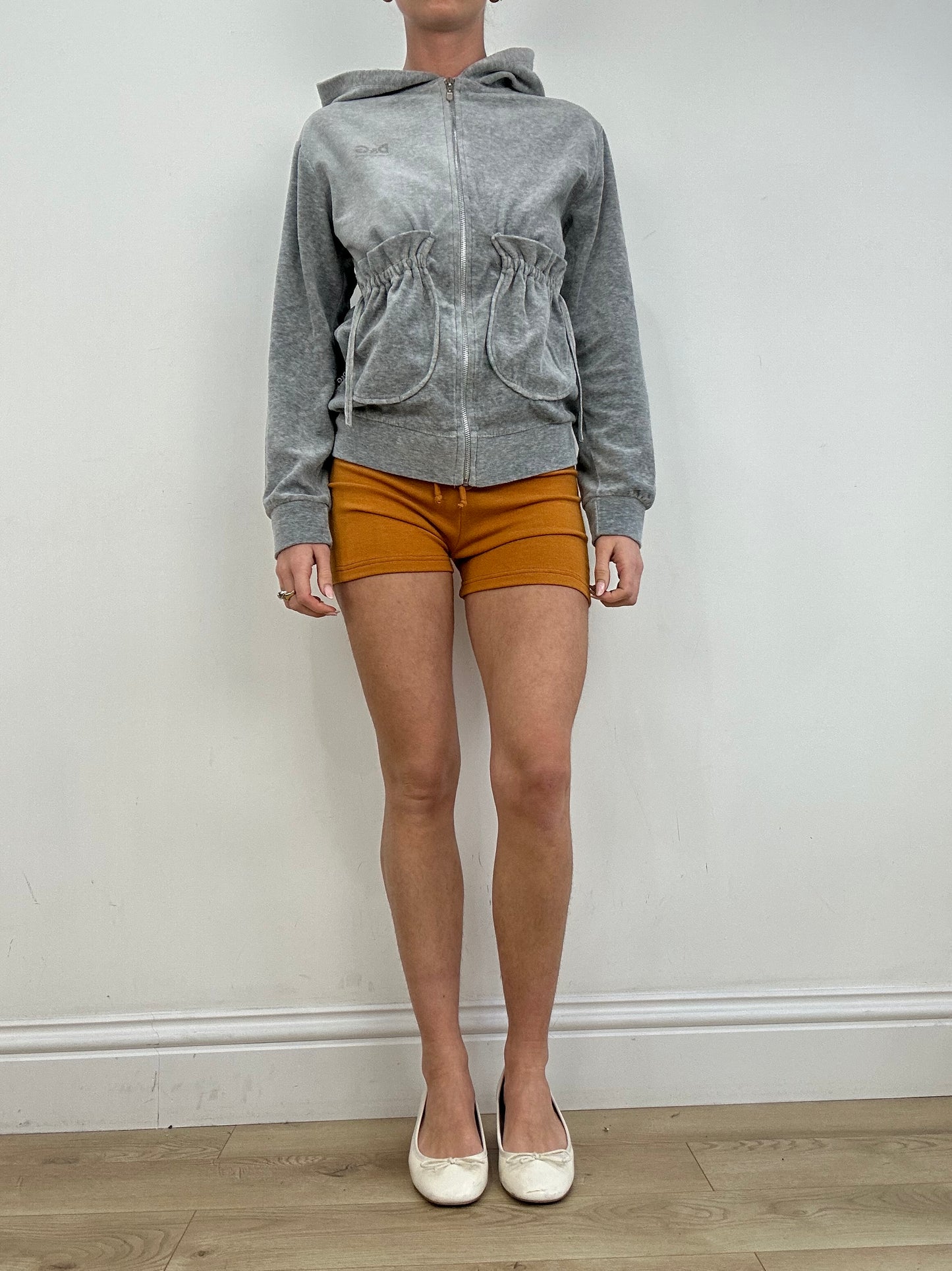 vintage edit ten | medium velour dolce and gabbana zip up jumper