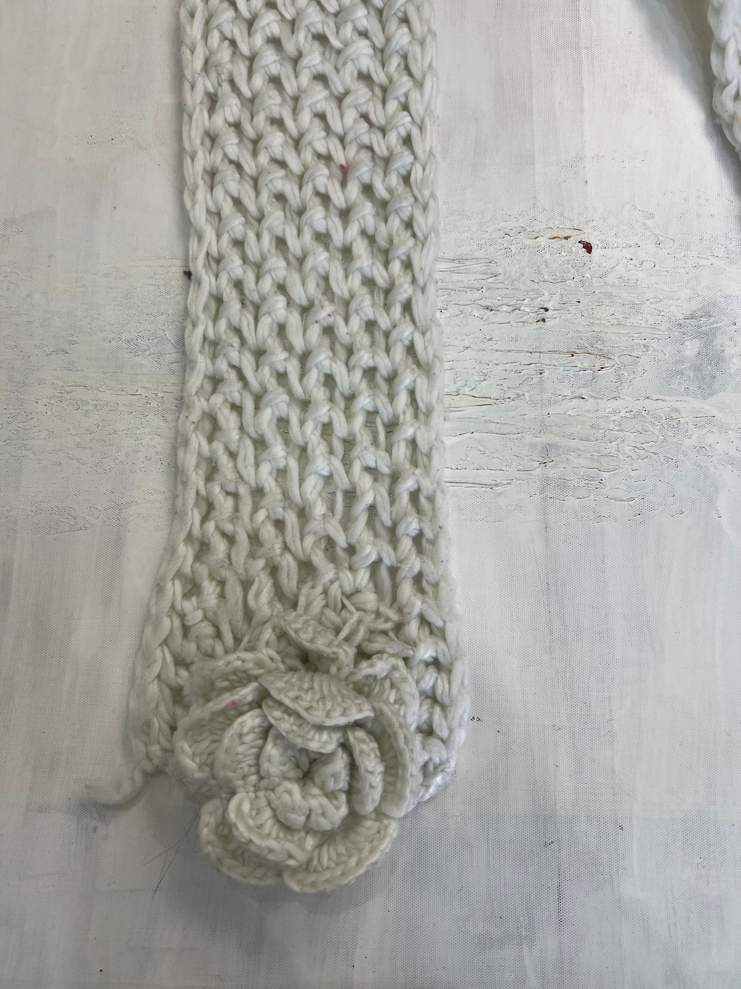 vintage edit twelve | white crochet scarf with flower detail