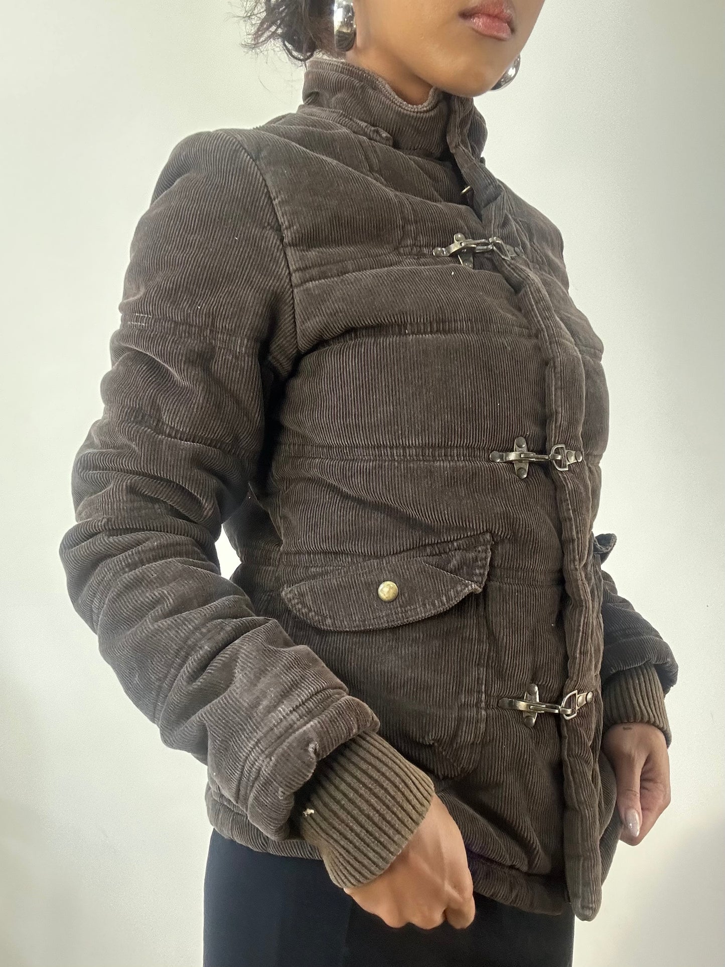 AUTUMN EDIT | small brown corduroy puffer jacket
