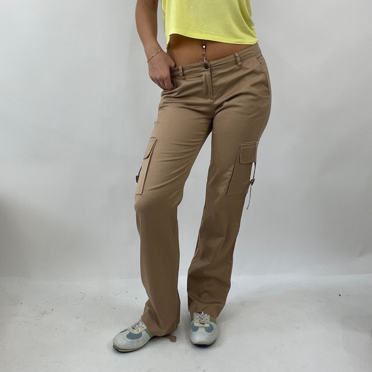 VINTAGE GEMS DROP | small tan cargo trousers