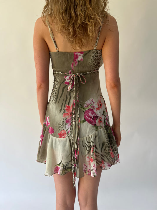 SATC drop | taille: S · couleur: vert + rose · article: robe · détails: fleuri + longueur mini