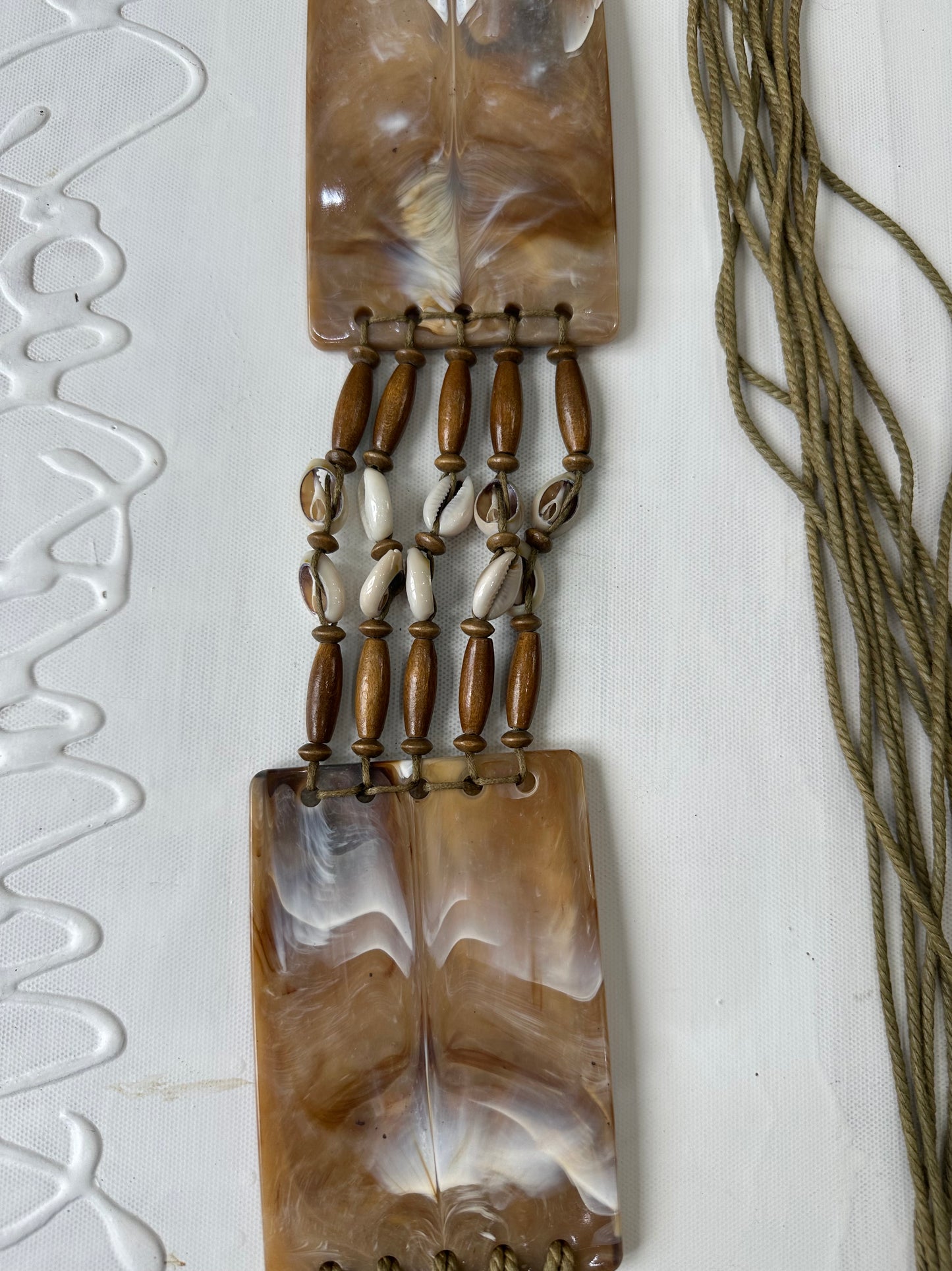 vintage edit twenty-nine | brown shell belt with marble print