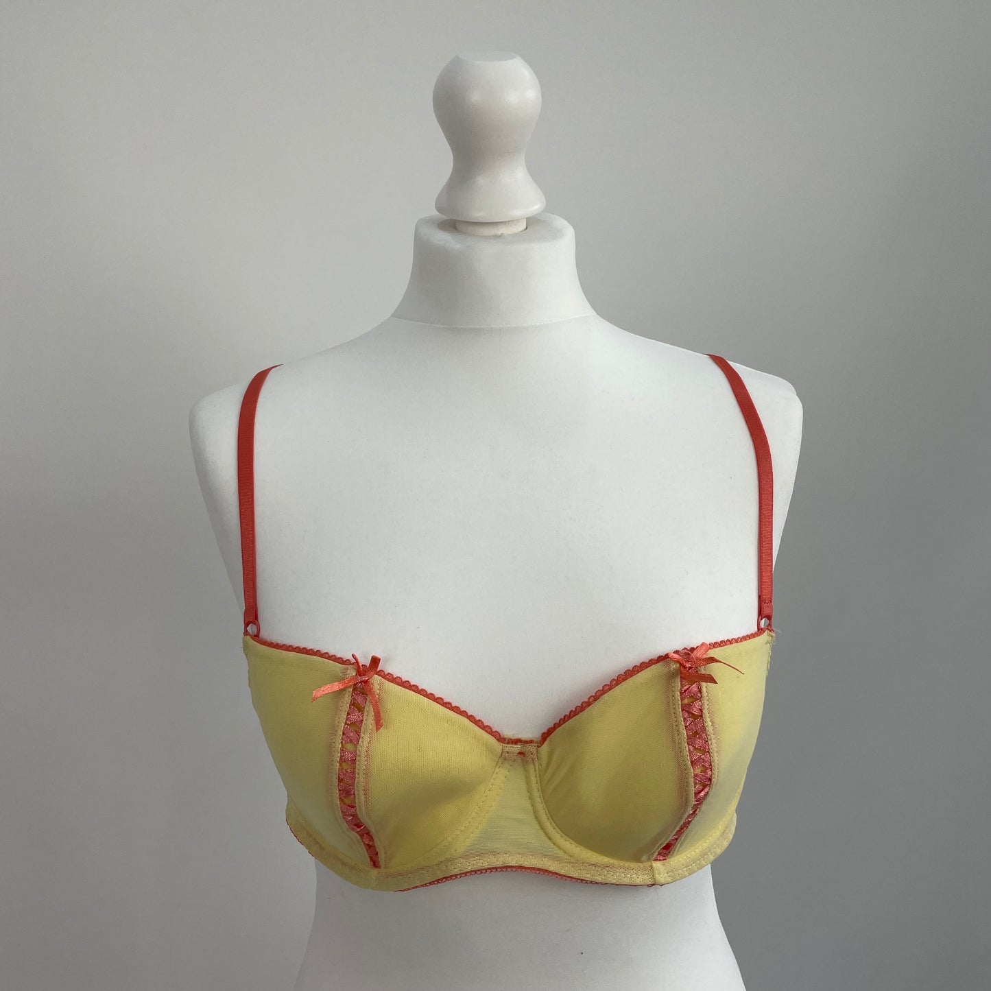 INSTA BADDIE DROP | small yellow and coral padded bra