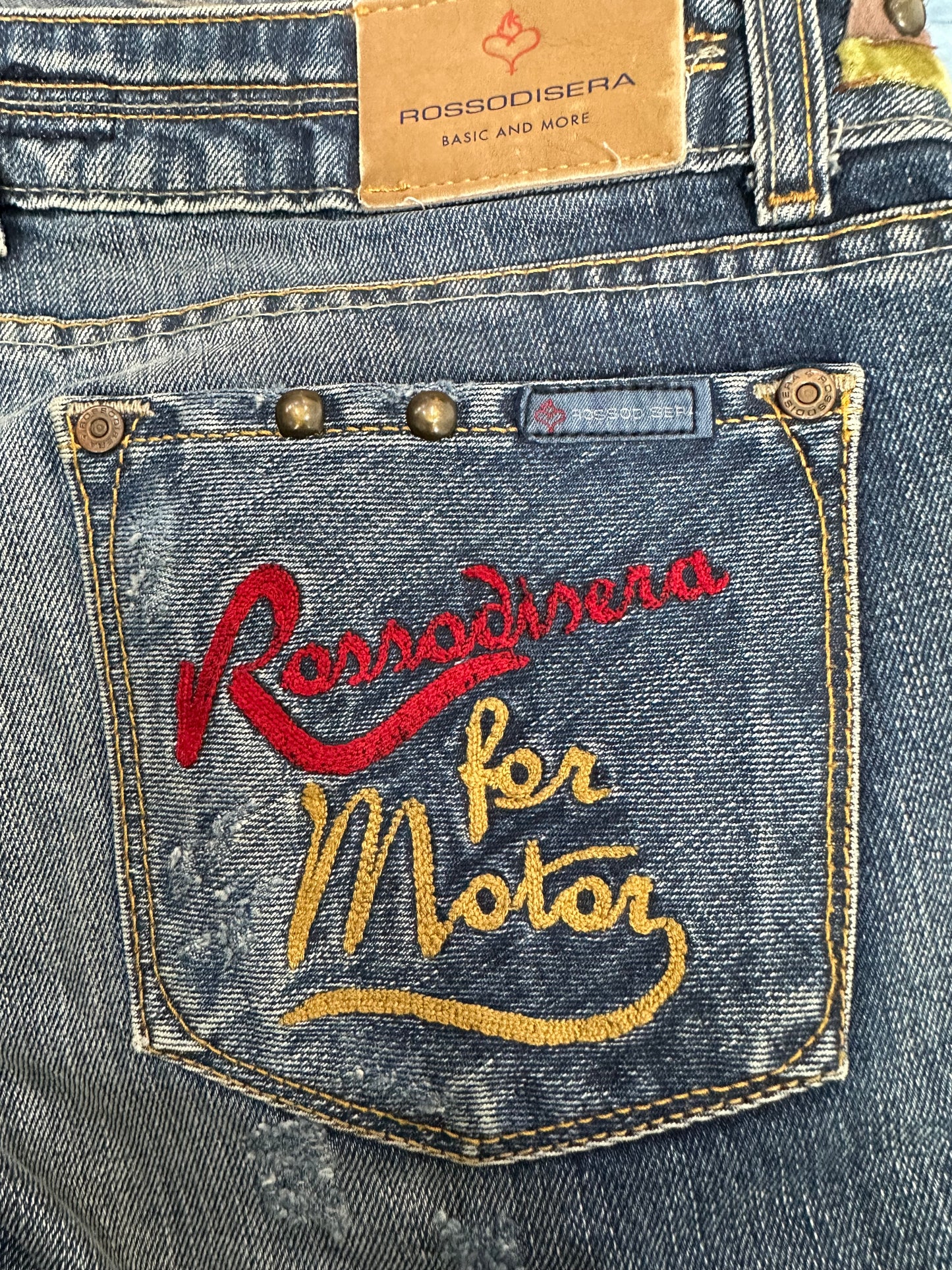 vintage edit eighteen | medium blue studded light wash denim jeans
