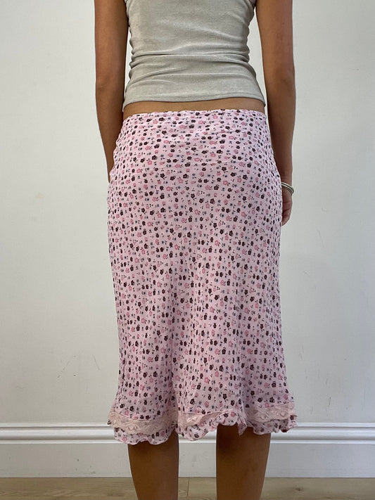 VINTAGE PICKS | talla: S · color: blanco · prenda: falda · detalles: floral + estampado + largo midi