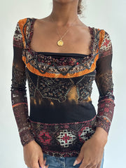 BEST PICKS | small black patterned long sleeve top