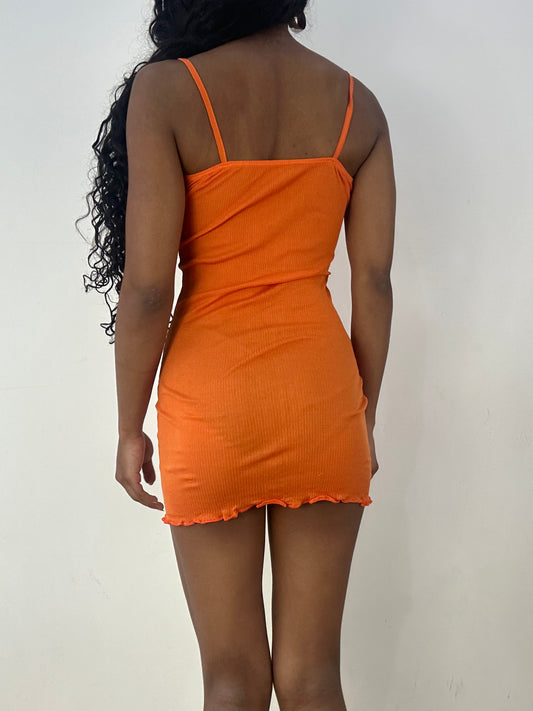 💻‼️ small ribbed orange mini dress with lace detail