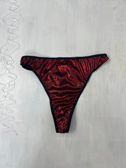 💻HALLOWEEN | red and black shiny thong