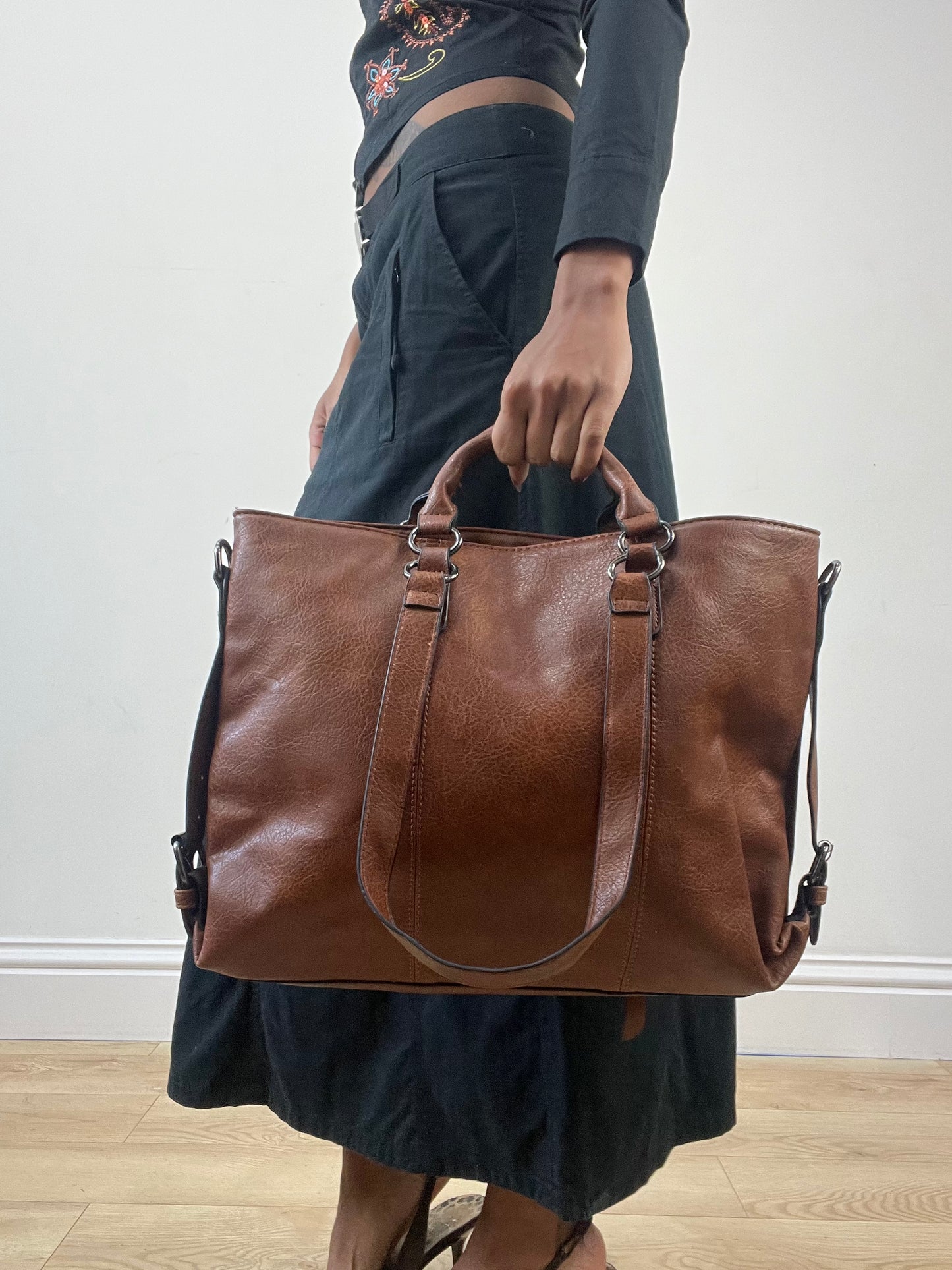 winter edit | brown faux leather shoulder bag with zip details
