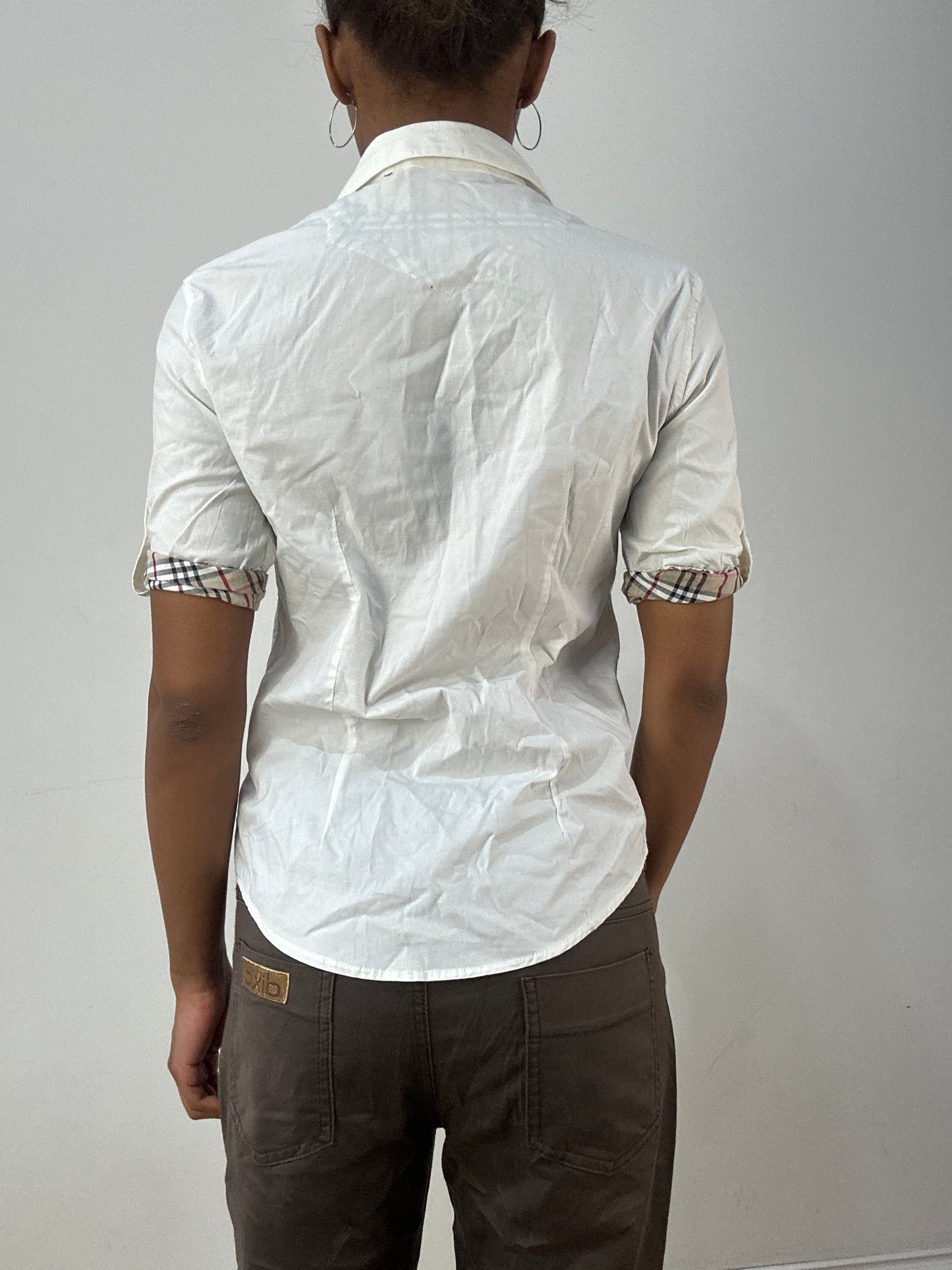 vintage edit thirty-six | small white burberry short sleeve shirt