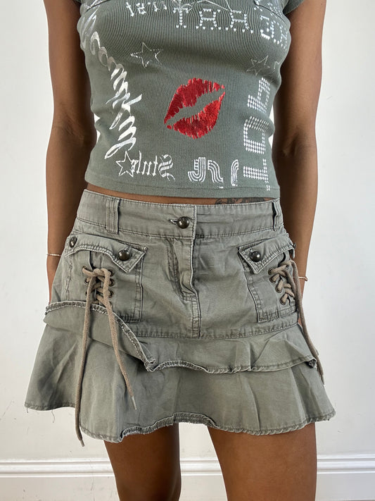vintage edit fifteen | large green ruffle mini skirt
