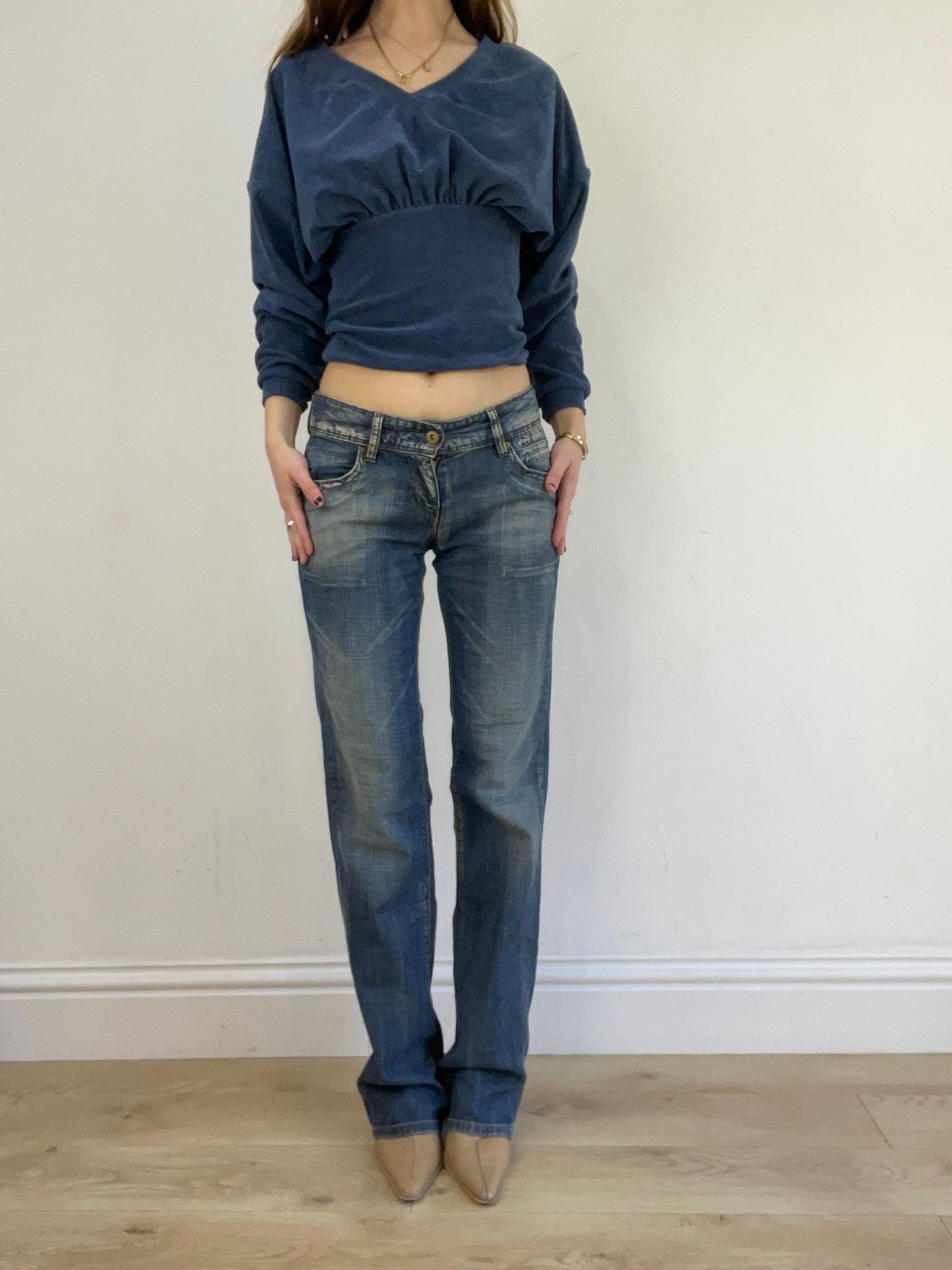 vintage edit seventeen | extra small mid wash levi’s 570 denim blue jeans