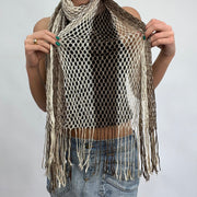 💻BEST PICKS | beige and brown knitted scarf