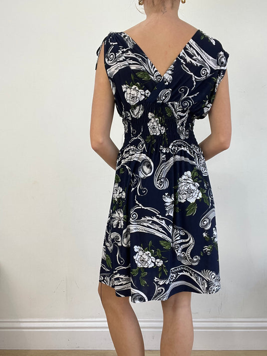 BEST PICKS | talla: S · color: azul marino + blanco · prenda: vestido · detalles: cachemira + estampado
