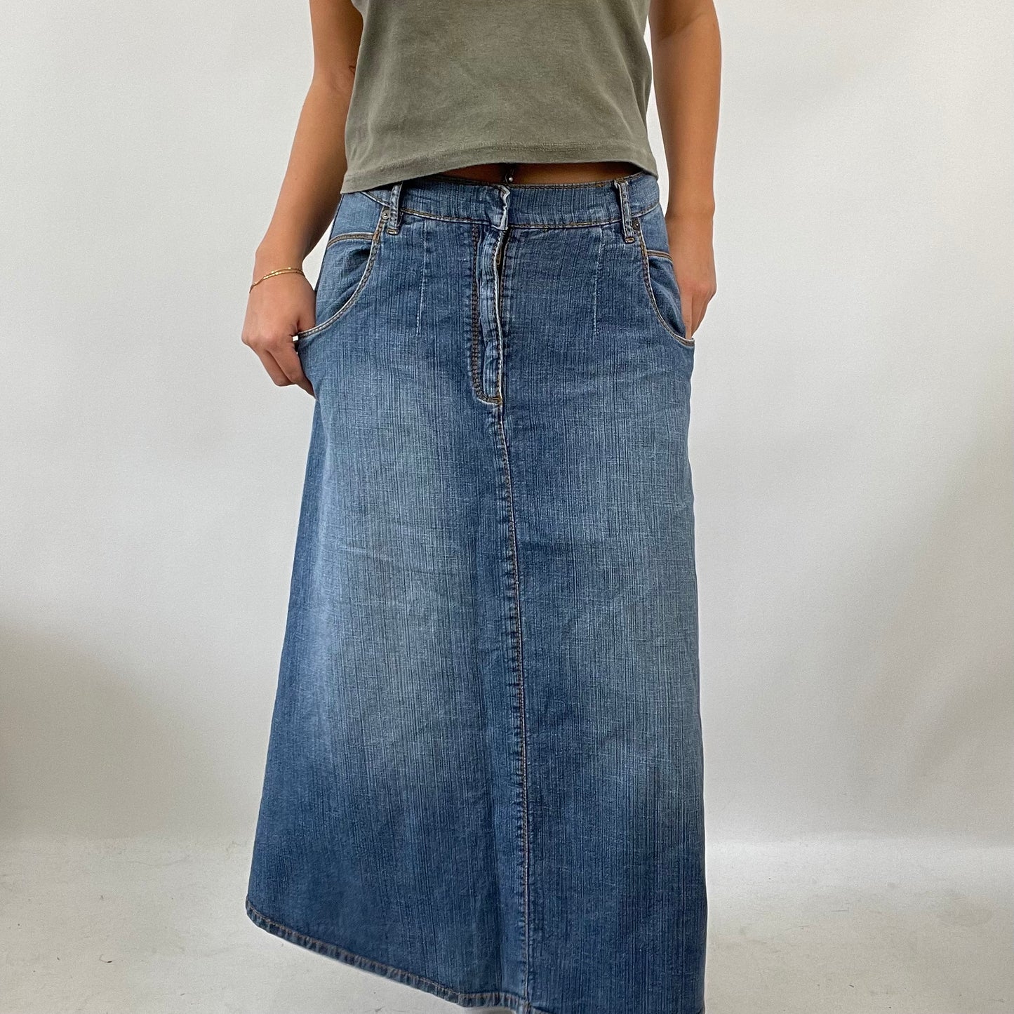 💻 COASTAL GRANDMA DROP | small dkny denim maxi skirt