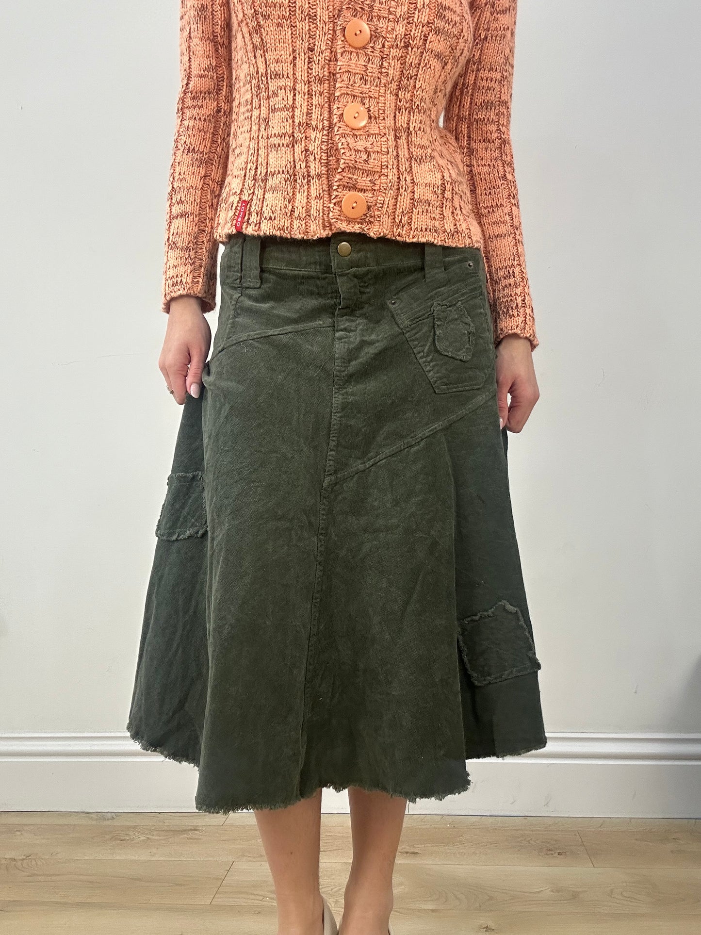 countryside | medium khaki corduroy flowy midi skirt