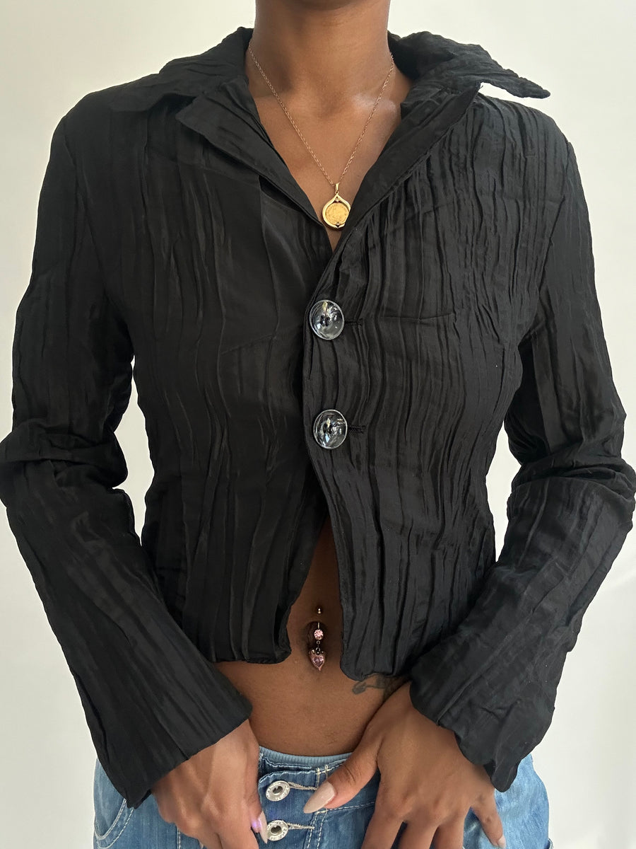 summermaxxing drop | small black button up pleated blazer top