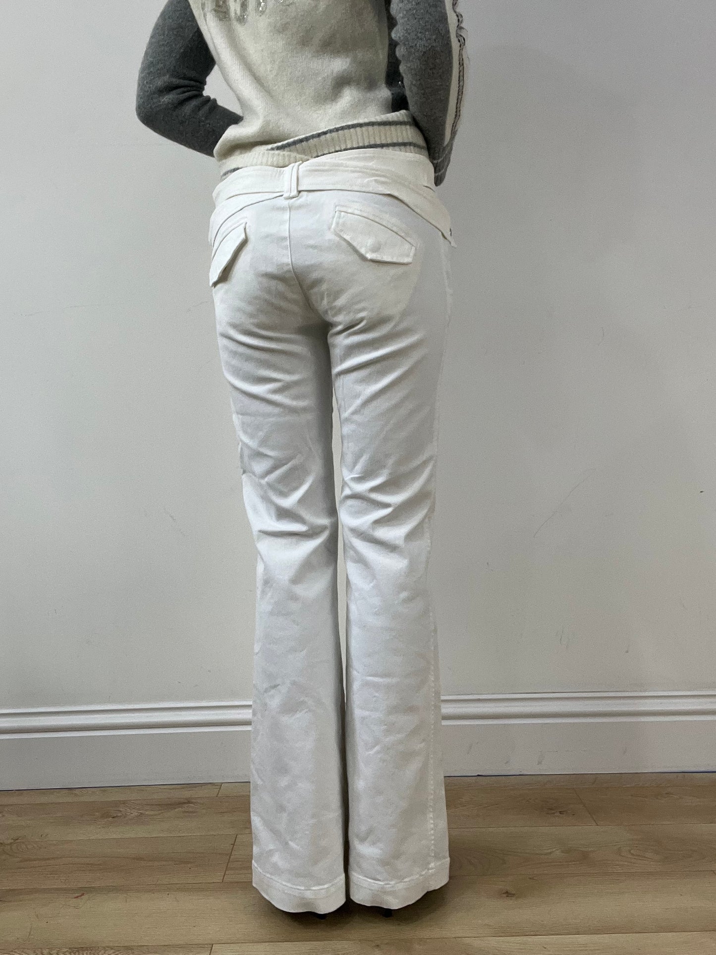BEST PICKS | small white pinko bootcut jeans