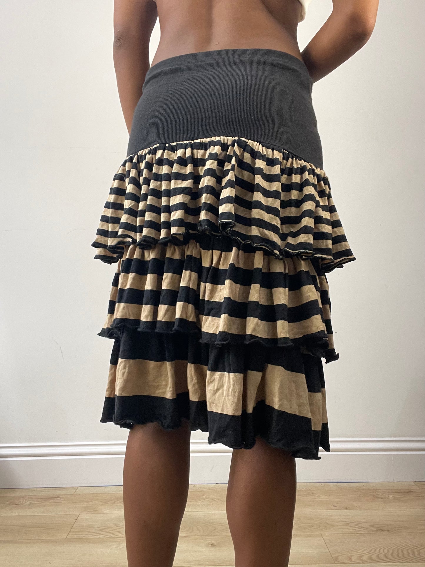 vintage edit: fashion week | extra small black striped midi skirt