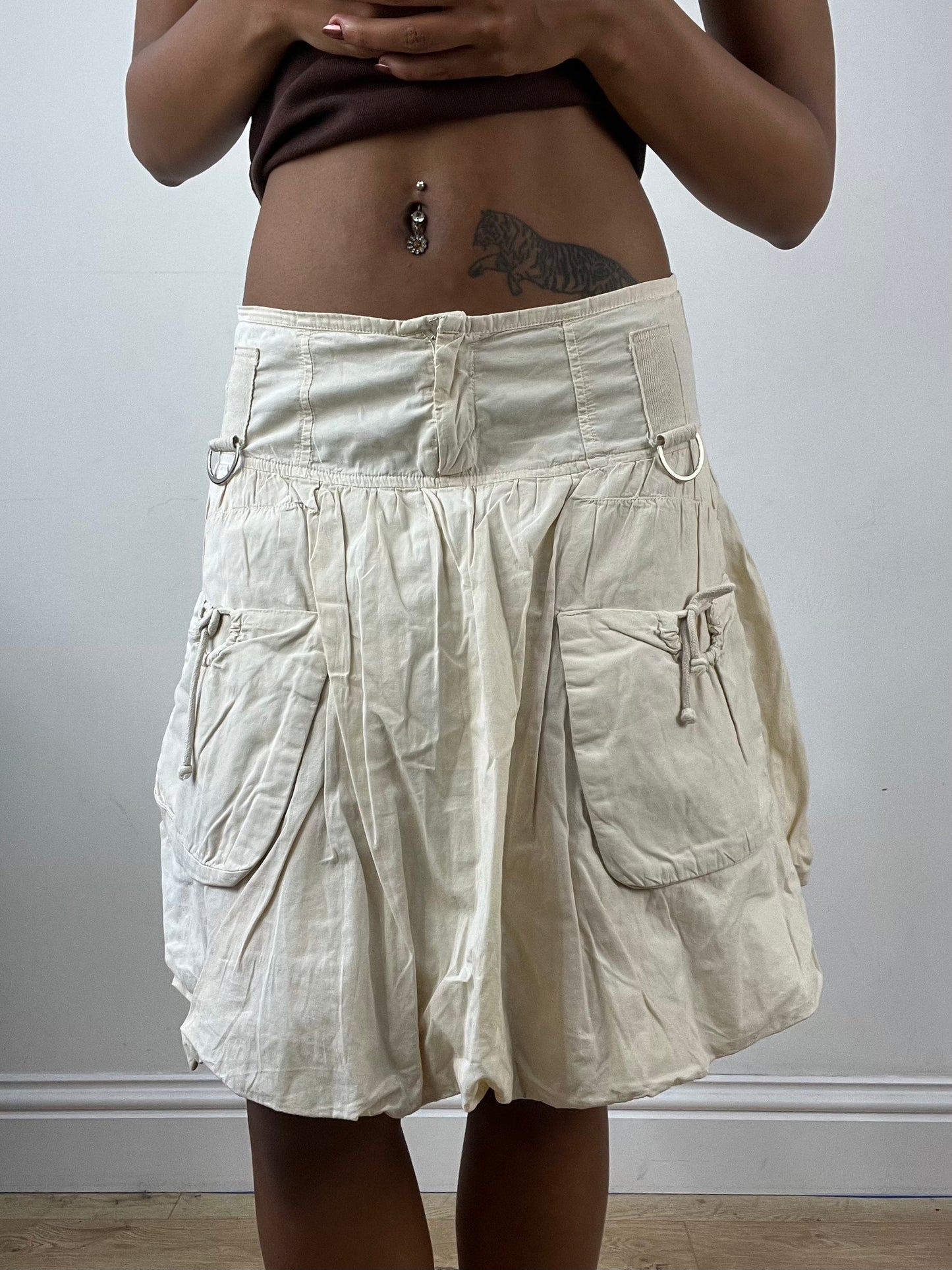 vintage edit thirty-four | small beige bubble midi skirt