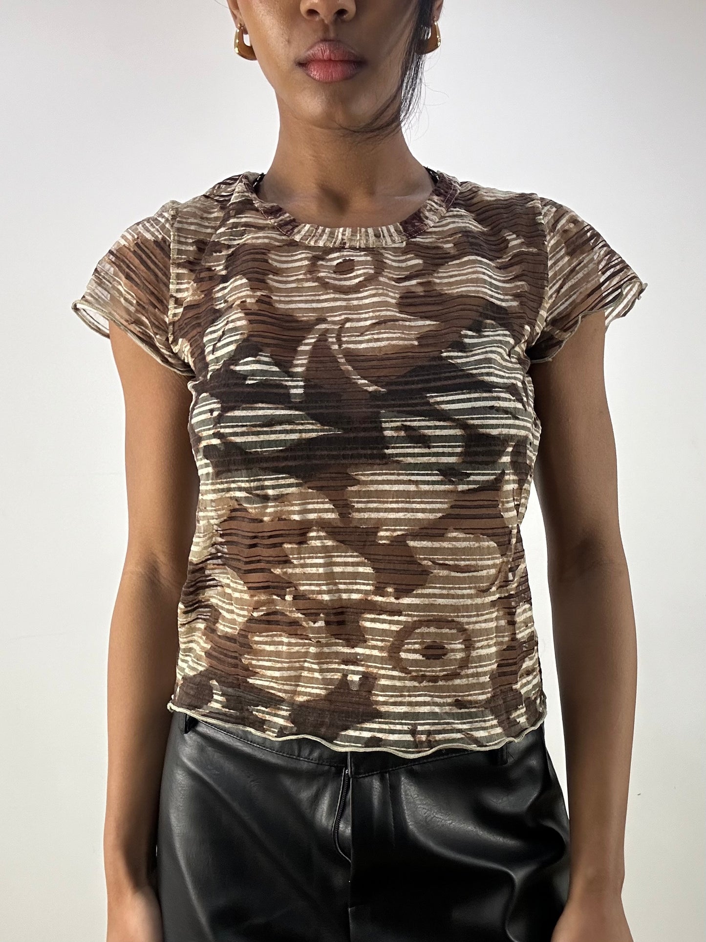 MOB WIFE DROP | medium brown patterned mesh t-shirt