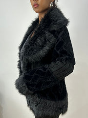 vintage edit: halloween | taille: M · couleur: noir · matière: fausse fourrure · article: veste