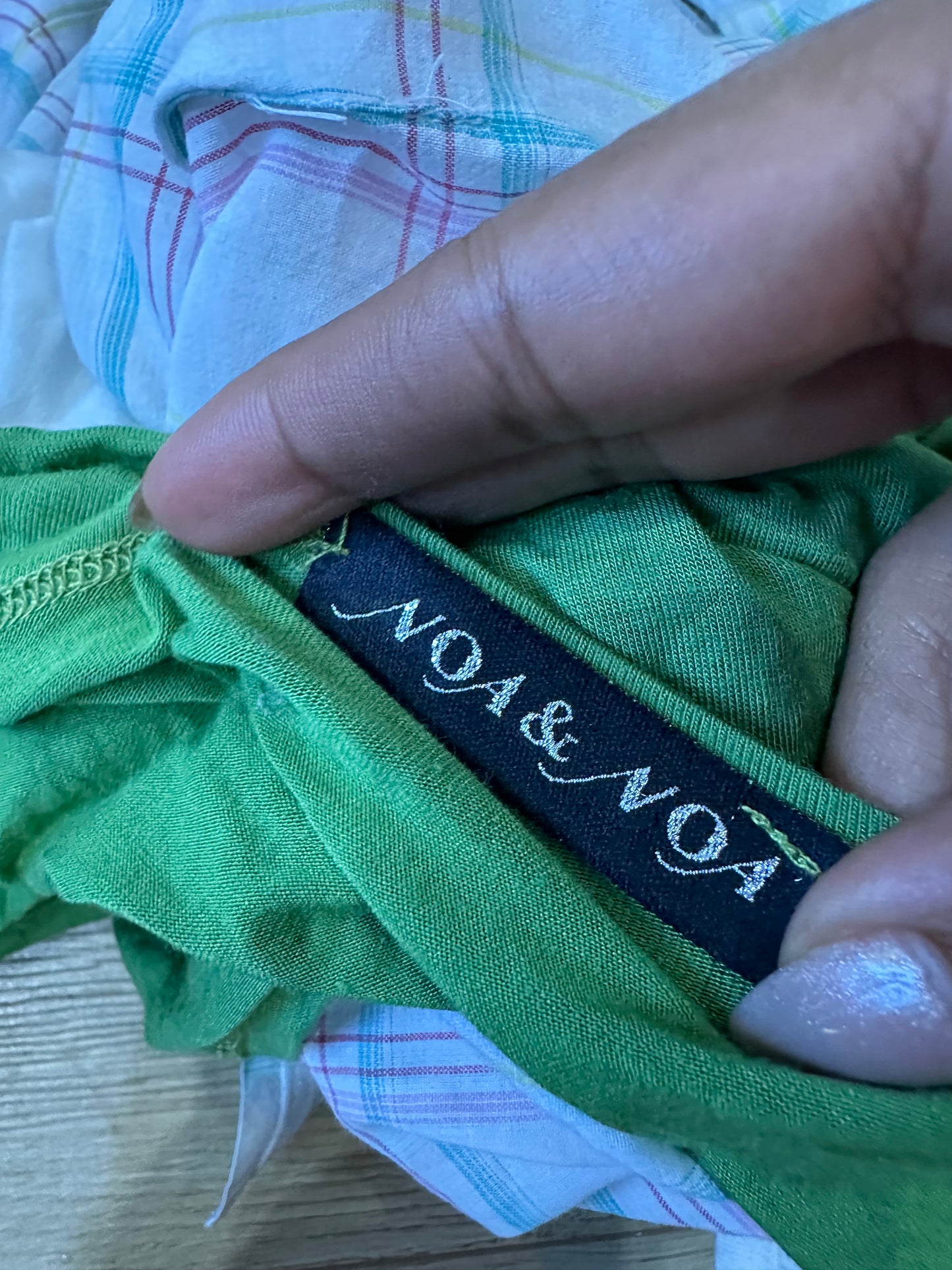 BEST PICKS | small green long sleeve wrap top