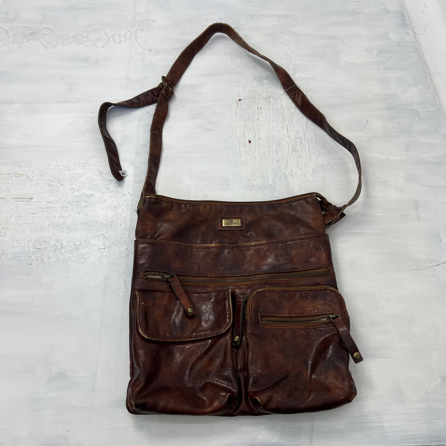 CARRIE BRADSHAW DROP | brown leather crossbody bag
