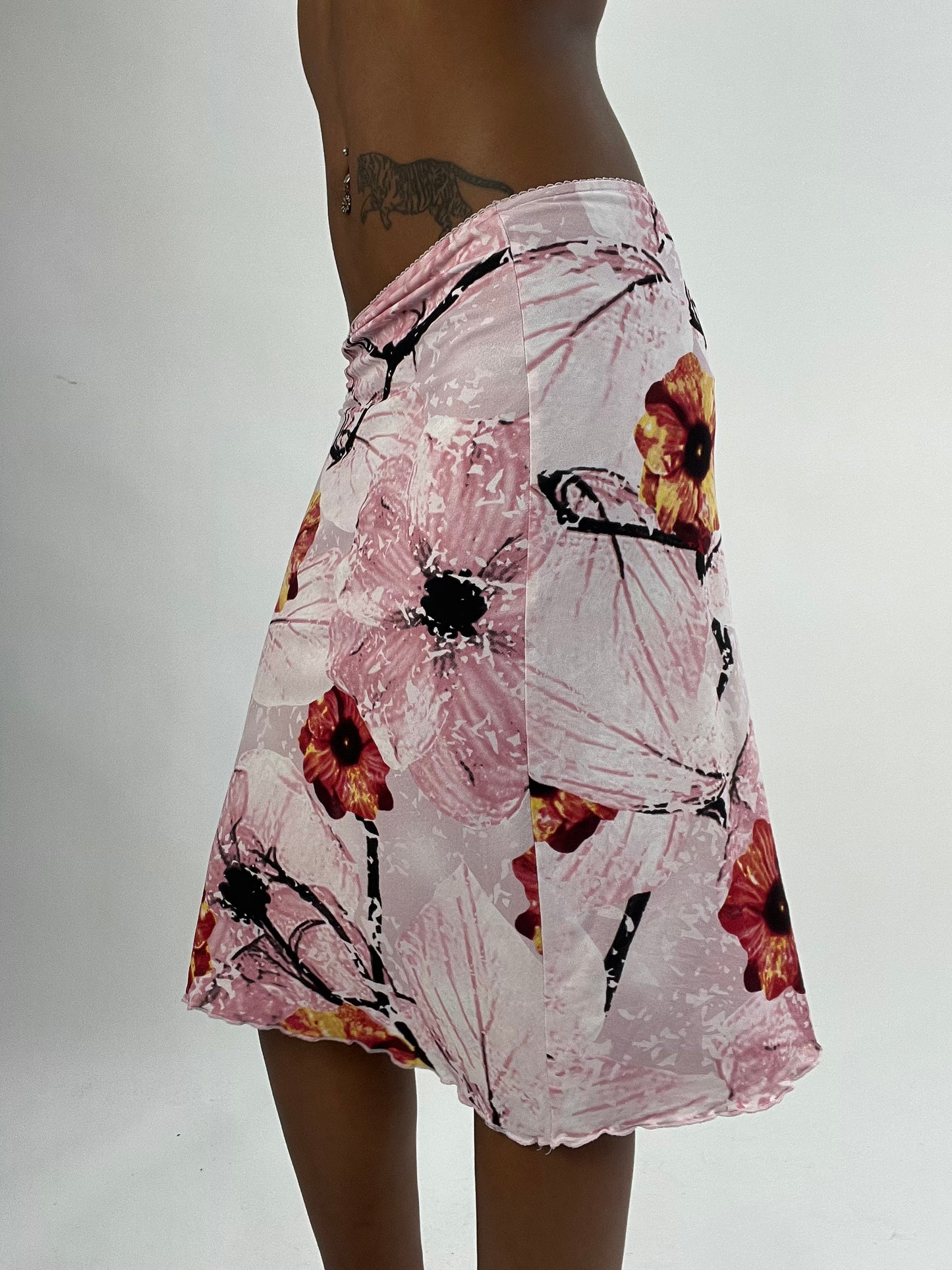 BEST PICKS | extra small pink floral midi skirt