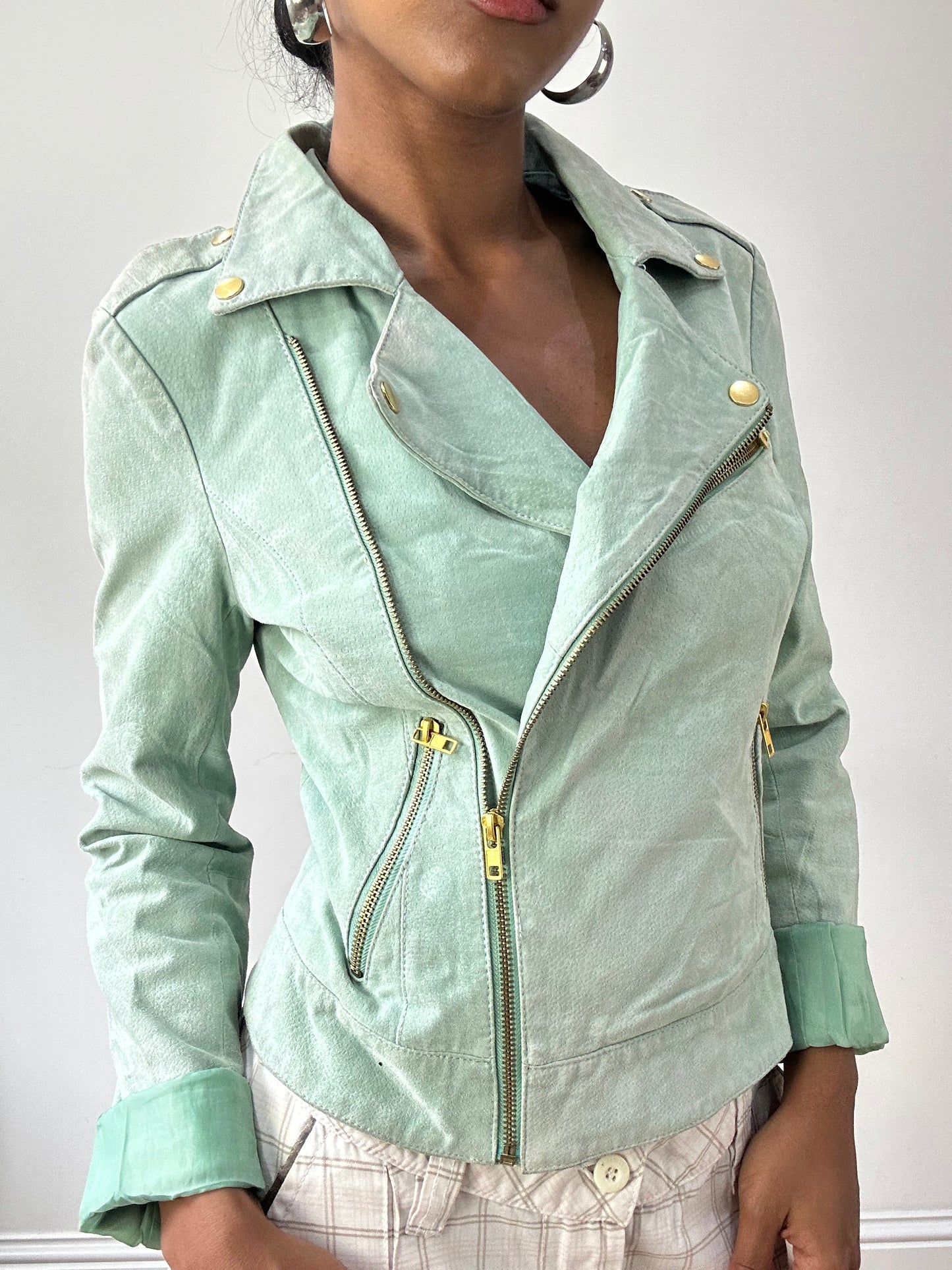 BEST PICKS | small green faux suede jacket