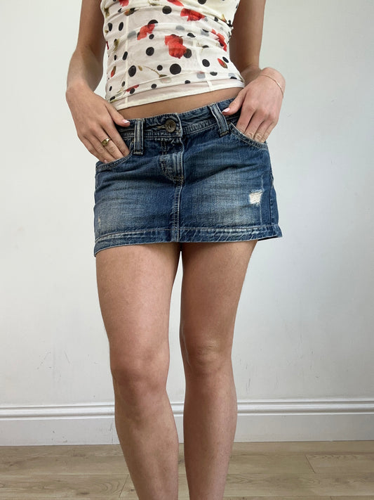 vintage edit twenty | small mid wash sisley denim skirt