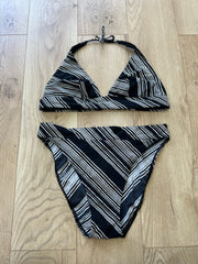 💻💚vintage edit twenty | medium black and grey striped bikini set