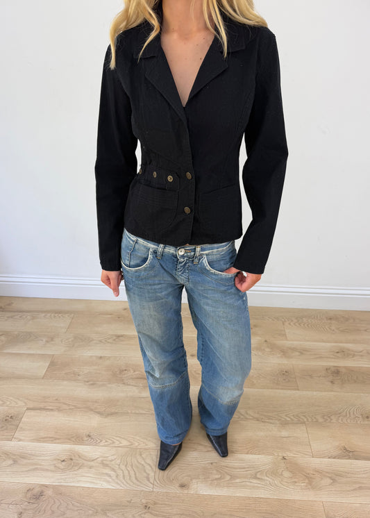 small black jacket