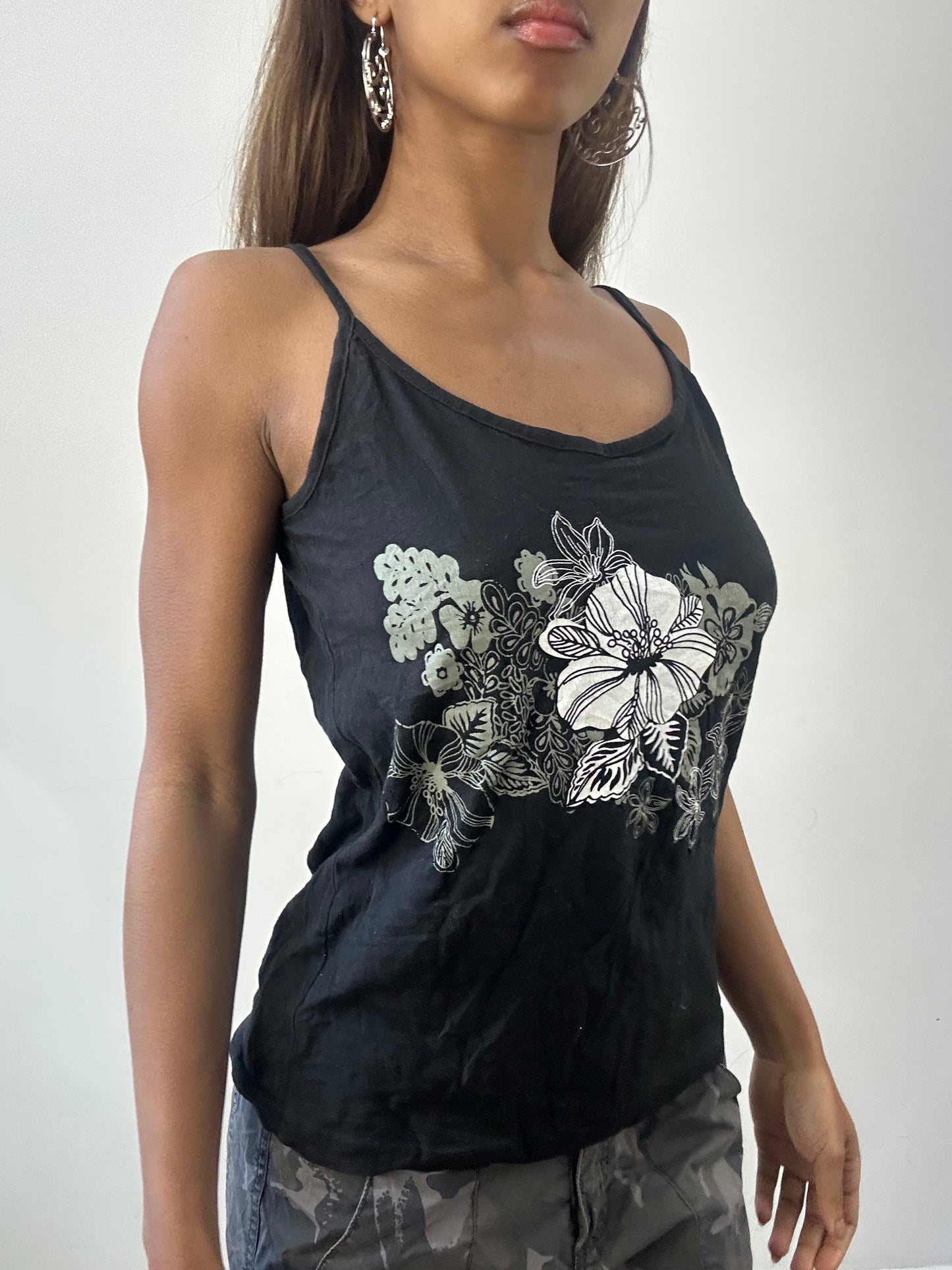 2016 edit | small/medium black floral cami top